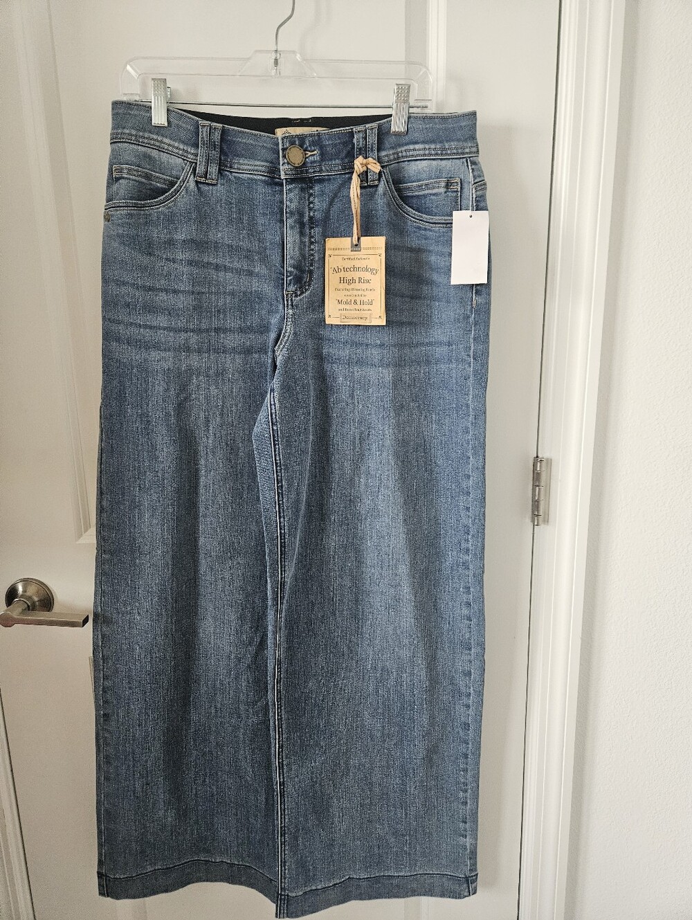 NWT Democracy "Ab"solution High Rise Wide Leg Jeans Blue Size 10